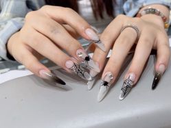 -艾珂·美甲美睫