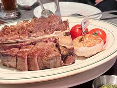 -MONICH牛排融合餐厅(和义大道购物中心店)