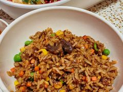 -小董哥烤串·爆汁大油边(故宫店)