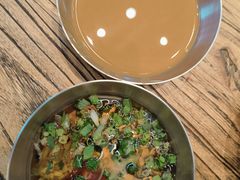 -成都你六姐·牛肉冒菜(上海环宇荟店)