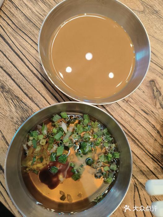 成都你六姐·牛肉冒菜(上海环宇荟店)图片