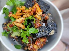 -黑色经典臭豆腐·湖南特产(坡子街店)