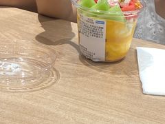 -Blueglass酸奶(华贸购物中心店)