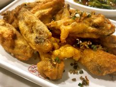 椒盐鸡翅-扬州小吃(延安西路店)