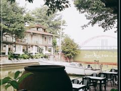 -喜洲吧·江畔老船厂·庭院餐厅(喜临院店)