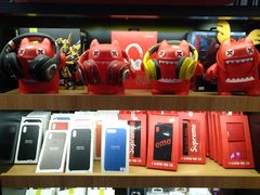 -第5大道精品休闲购物广场
