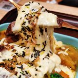 这家牛排店真的好吃，会上瘾[流泪][流泪]