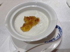 -景月阁空中食府(希尔顿酒店)
