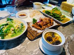 -前海沿·青岛菜(李沧万达店)
