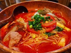 蕃茄锅-成都你六姐·牛肉冒菜(城市集市合生汇店)