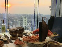 -云顶旋转自助景观餐厅