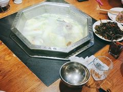 -佬土鹅肠火锅(扬中步行街店)