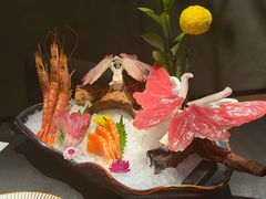 -蟹犇前•帝王蟹雪蟹(陆家嘴店)
