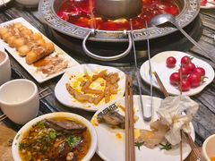 -杨肥肠火锅大排档(火车站花园店)