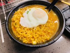 辛拉面-老吕涮羊肉•东北原味烧烤•大油边•烤鱼(五角场店)