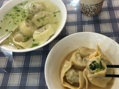 -潘国仙耳光馄饨(黄家阙路店)
