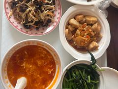 -悦芽照护月嫂+育儿嫂(杭州店)