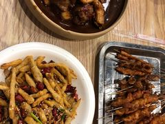 -江城燕子大排档(江汉路步行街店)