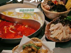 -湊湊火锅·茶憩(打浦桥日月光店)