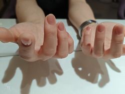 -孔雀手美甲美睫护理