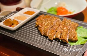 Qin Dynasty Charcoal-Roasted Lamb Ribs