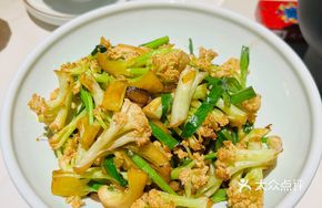 Preserved Meat with Highland Cauliflower