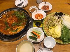 -喇喇排骨火锅·传统韩式脊骨汤(望京西园总店)