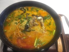 -蒙小妹骨汤饭.米线(新光路店)