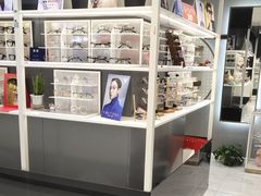 -沫芮眼镜·蔡司·依视路·尼康明月(环创店)