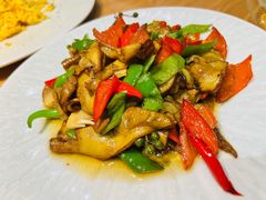 -一朵菌·野生菌探索家火锅(南亚店)