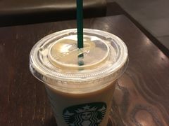 -星巴克(上海虹桥站2A检票口)