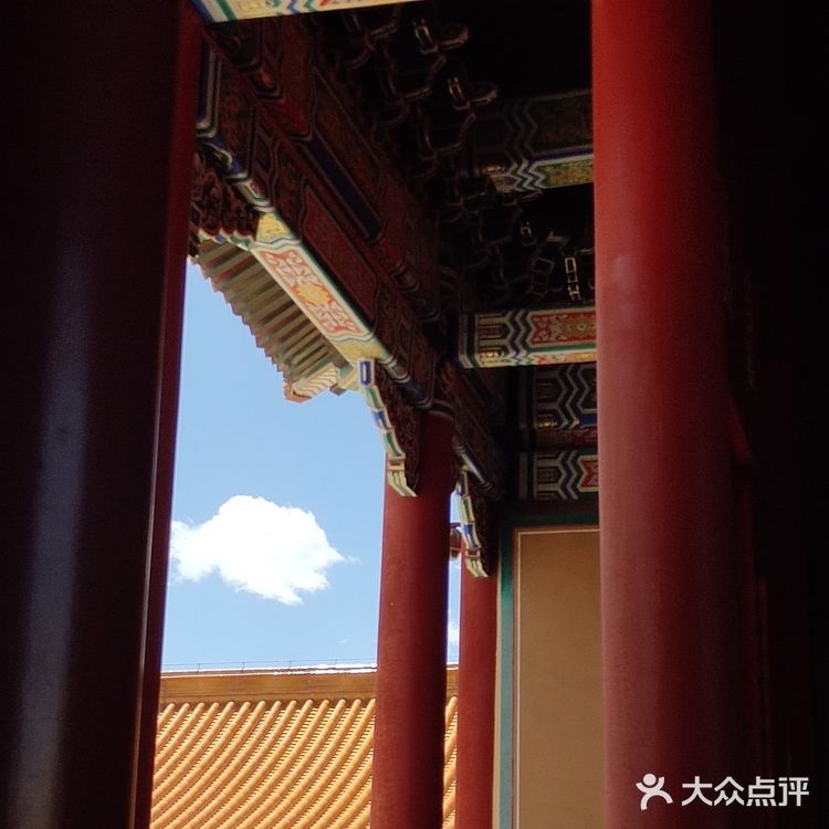 故宫的云，都是神兽化身的吧[调皮][糖果][加油]