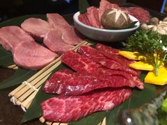 -炼火烤肉店