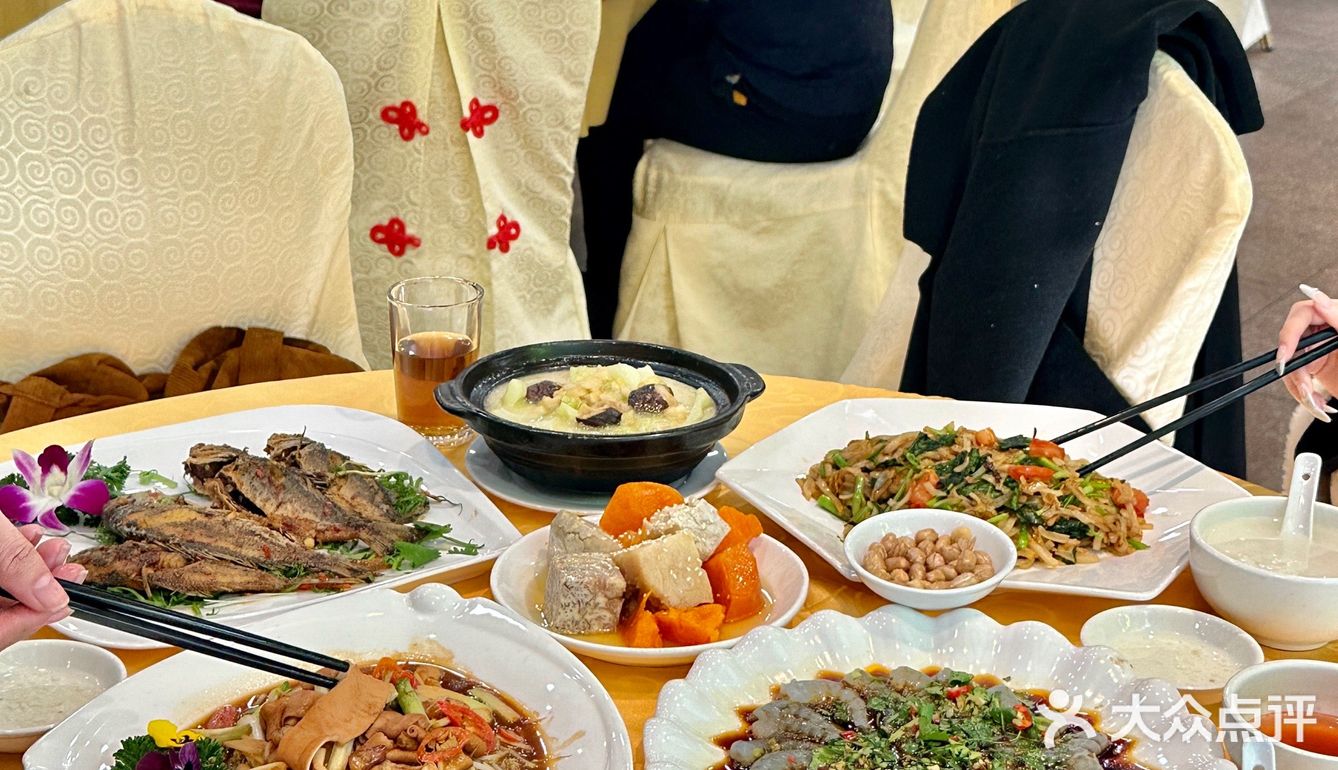 吃潮菜还是得来这种老字号!!