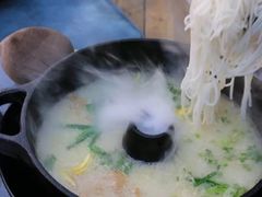 -飞虎过桥米线(翠湖店)