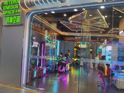 -Lucky Star幸运星&一同潮玩(友阿国际广场店)