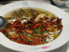 -姚姚酸菜鱼·金戈戈香港豉油鸡(喜荟城联名店)
