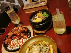 -军硕烤肉·部队火锅(二七万达店)