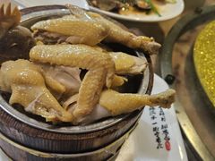 -岛中岛·海鲜大排档·万宁老字号(东澳店)