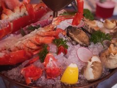 -弦月窗LUNETTE BY AMANDA(复兴路店)