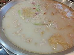-老来福·非遗酸汤兔(凯旋路店)