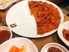 泡菜饼-喇喇排骨火锅·传统韩式脊骨汤(望京西园总店)