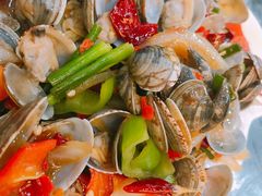 -覃记海鲜美食餐厅