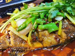 -金厨帽烤鱼(芦庄店)