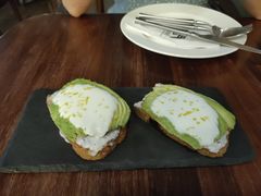 牛油果烤面包配酸奶-1861意大利餐厅(文化广场店)