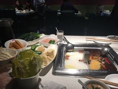 -海底捞火锅(银泰中心店)
