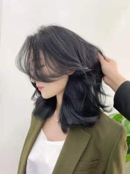 -AYO SALON