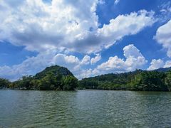 -星湖旅游景区七星岩