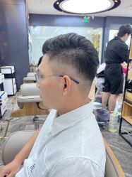 -藤野造型·专业烫染店