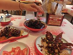 -老闵田螺馆·南昌市井菜·特色小吃(总店)